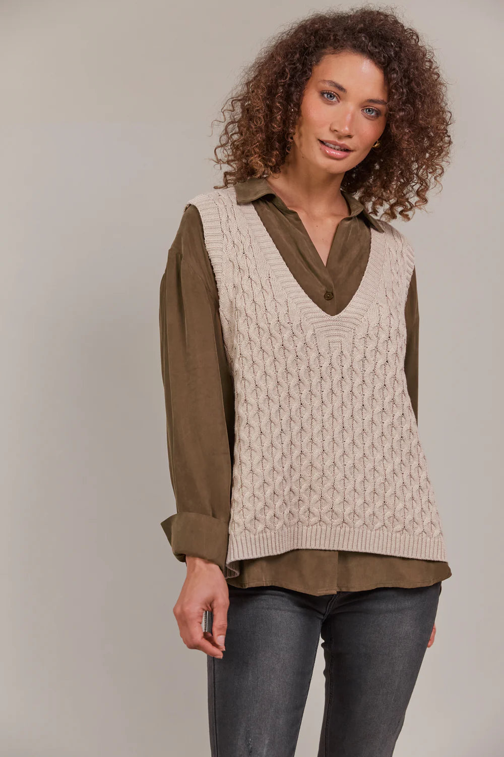 Naviva Vest